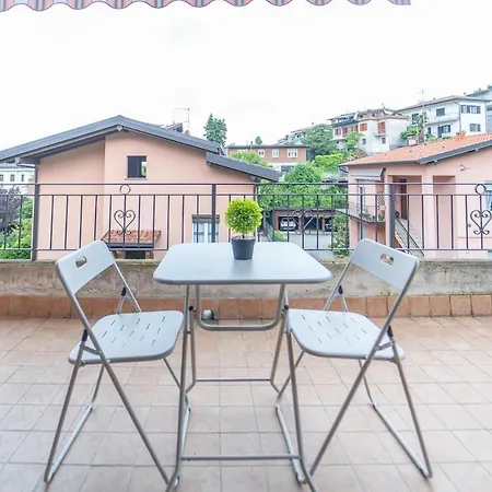 With Private Garage, Garden And Wifi